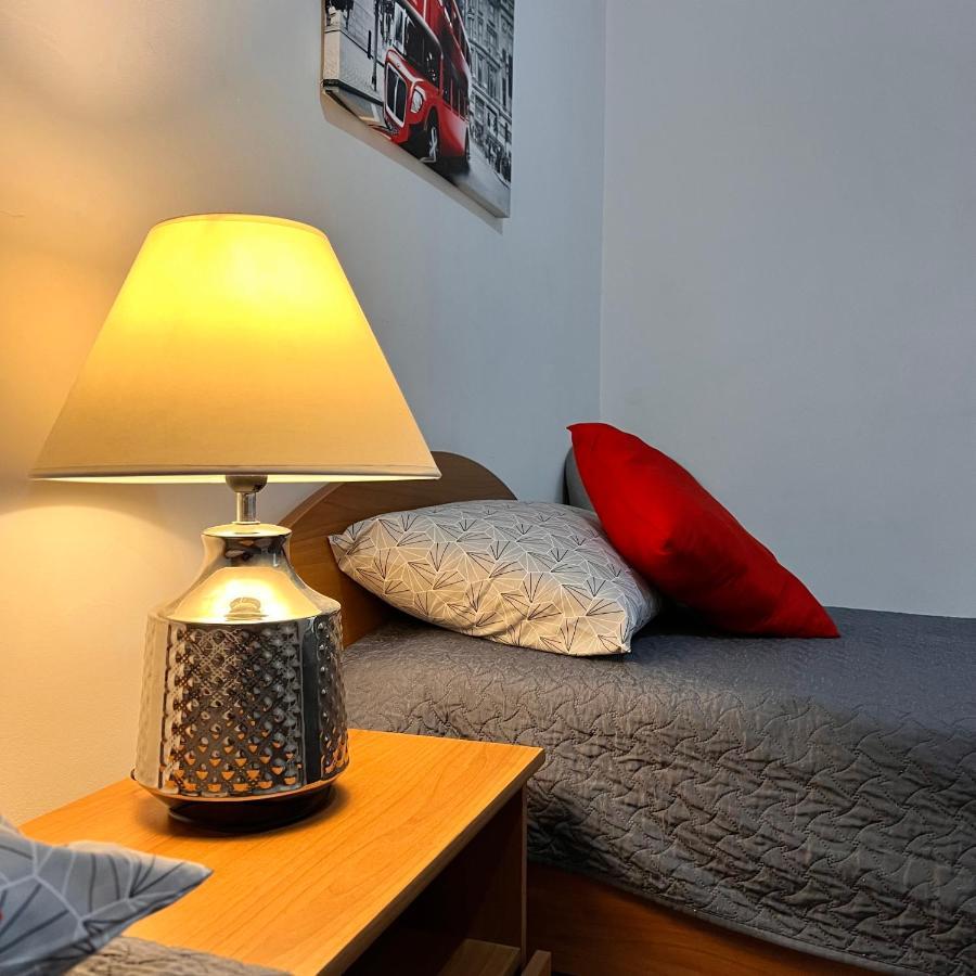 F2 - Lovely Two Bedrooms Flat Sea View, St Julians Saint Julian's Exterior photo